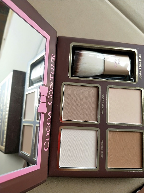 cocoa contour chiseled to perefection face contouring and highlighting kit kit conntour et illuminateur pour visage free-image-483792854