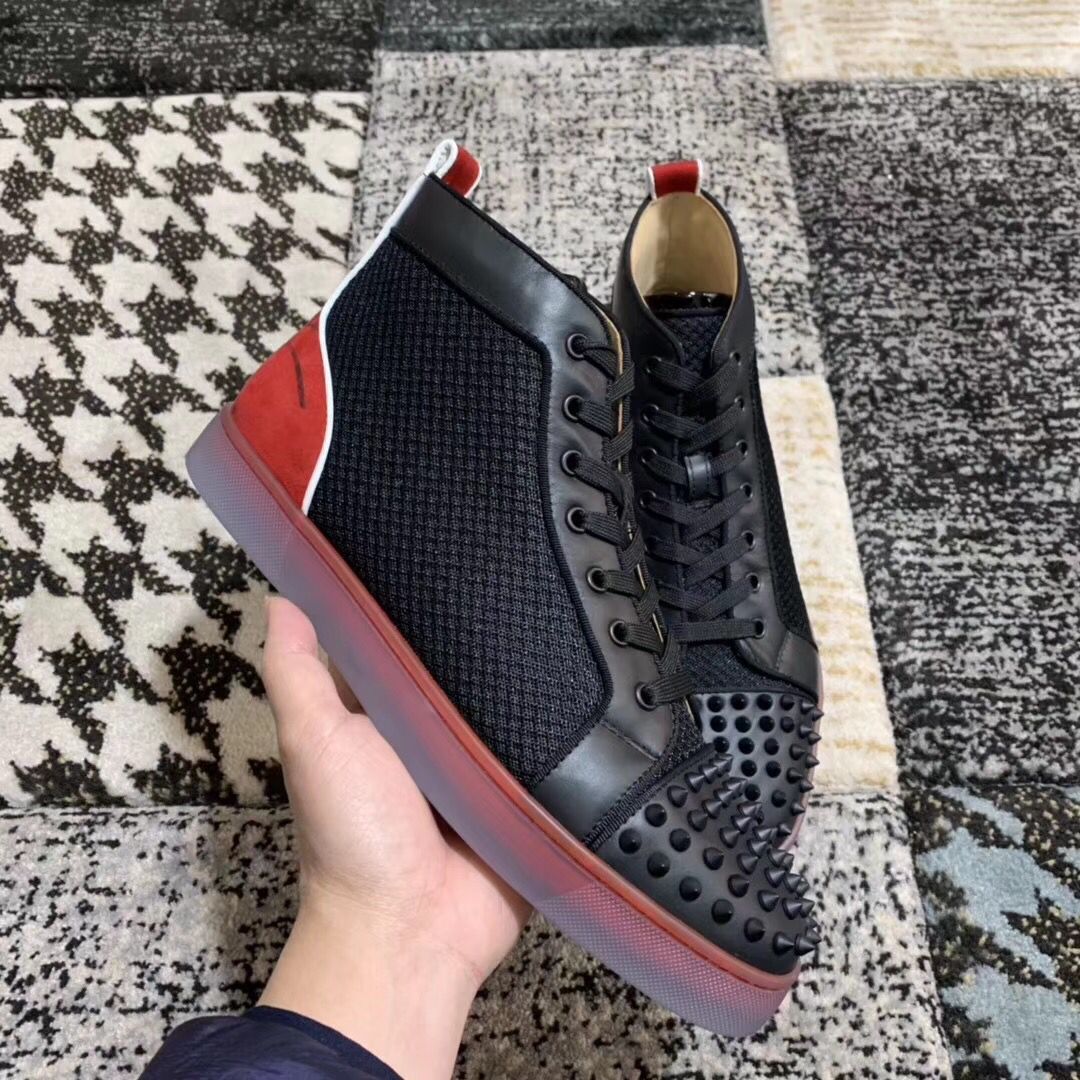 Top Qualité Fun Louisflat Spikes Haute Top rouge Baskets de fond rouge Blanc Black Mesh En Cuir pour hommes Femmes Casual Walking with box.eu35-4