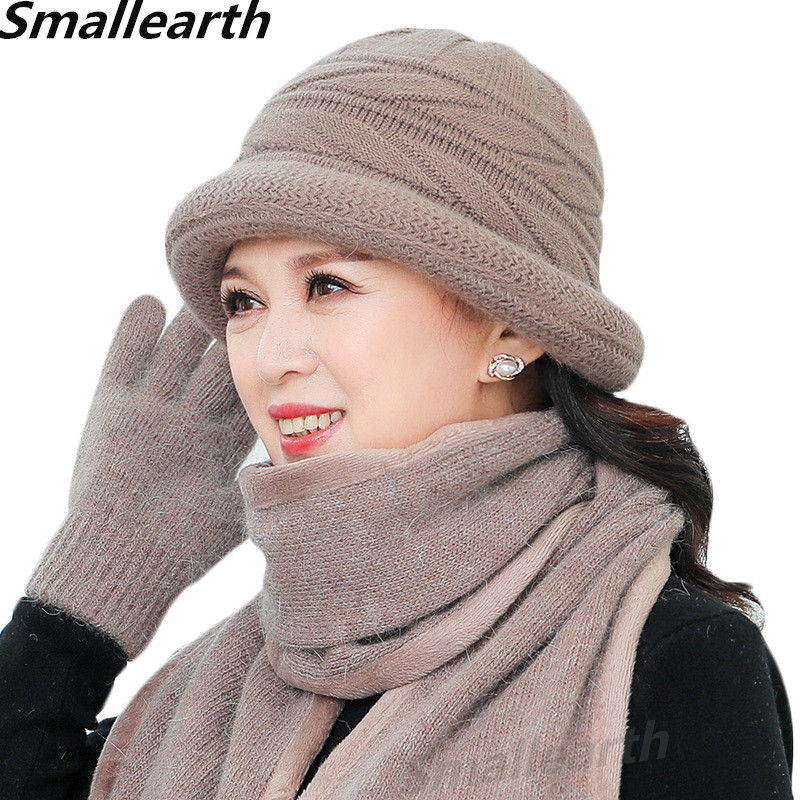 ladies wool hats and scarves