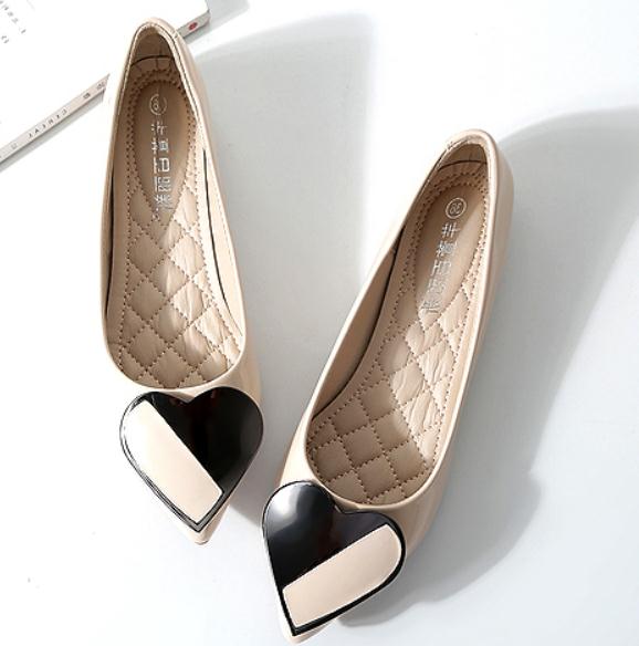 

2019 Women's shoes in Spring and Autumn with New style flat bottom pointed end @117, Beige