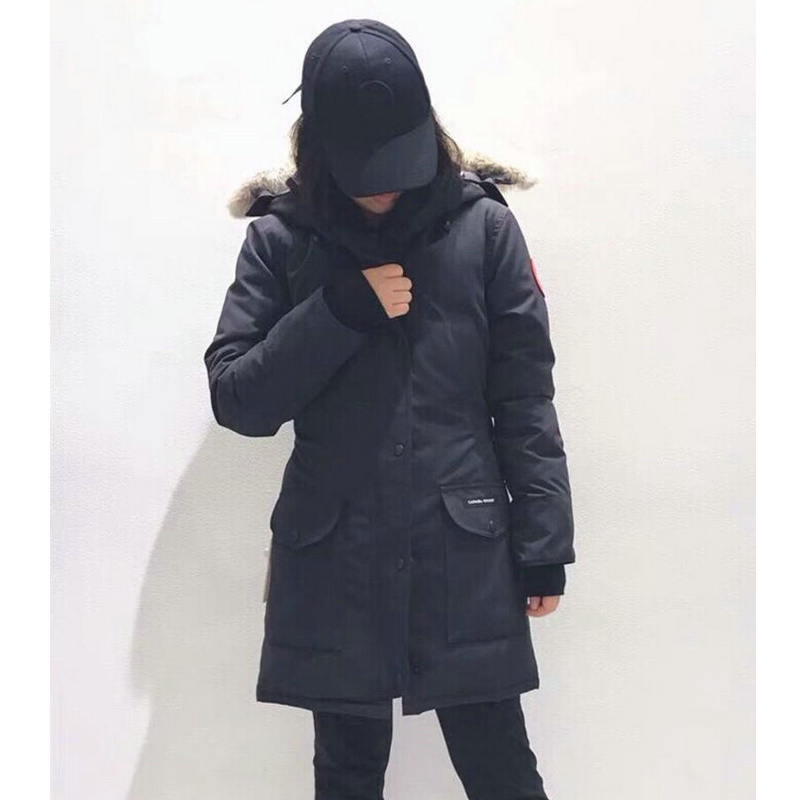 Bomber Jacket Women Canada Trillium Real Wolf Big Fur Trim Hooded Female Down Jacket Four Pockets