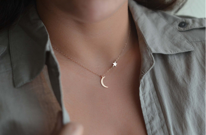 

2019 Simple Star & Moon Pendant Necklace For Women New Bijoux Maxi Statement Necklaces Collier Jewelry drop shipping