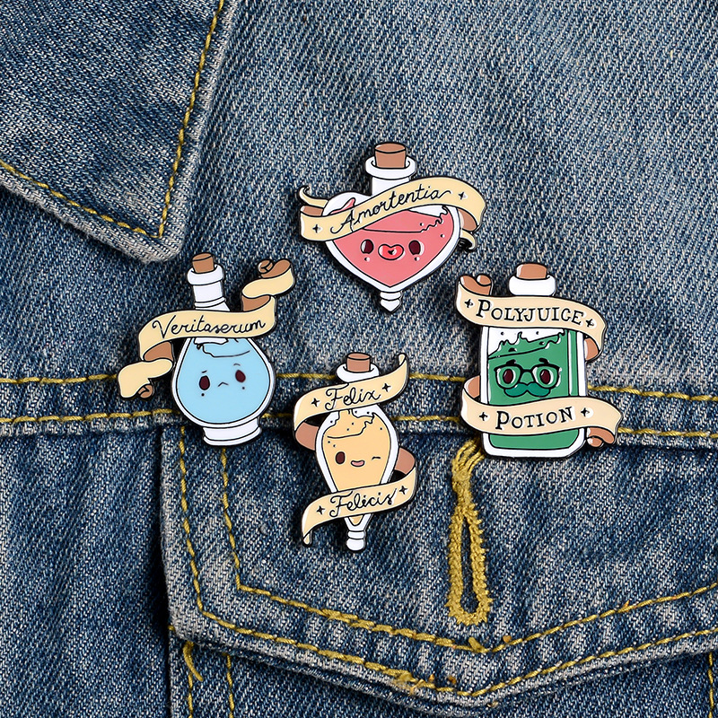 

Cute Small Bottle Letter Funny Enamel Brooches Pins for Women Christmas Demin Shirt Decor Brooch Pin Metal Kawaii Badge Fashion Jewelry, Gray