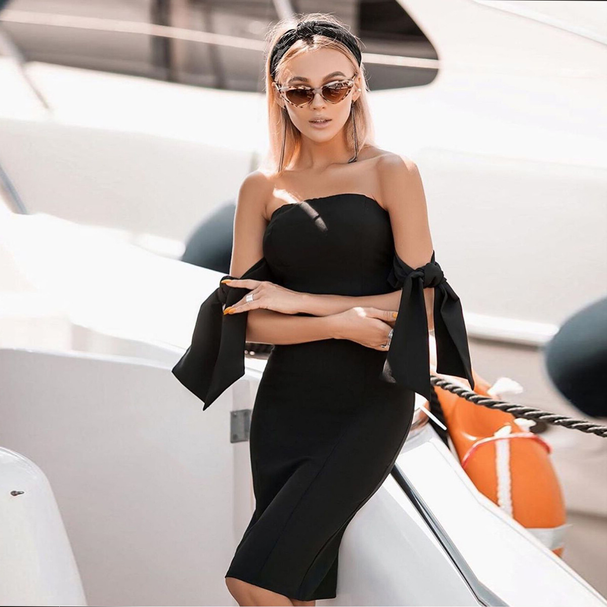 

Wind sexy bra one-line collar stitching dress 2020 women' dress, Red