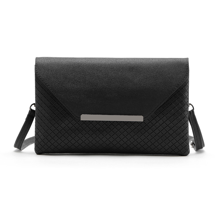 

2020 New Women's Dinner Bag Fashion Chain Envelope Bag One Shoulder Handbag Female Crossbody, Black