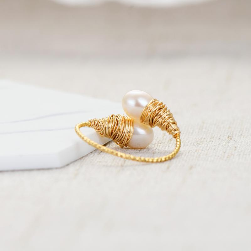 

Viennois Adjustable Fresh water Pearl Ring Wire wraped Brass with Gold Plated Handmade Pearl Ring