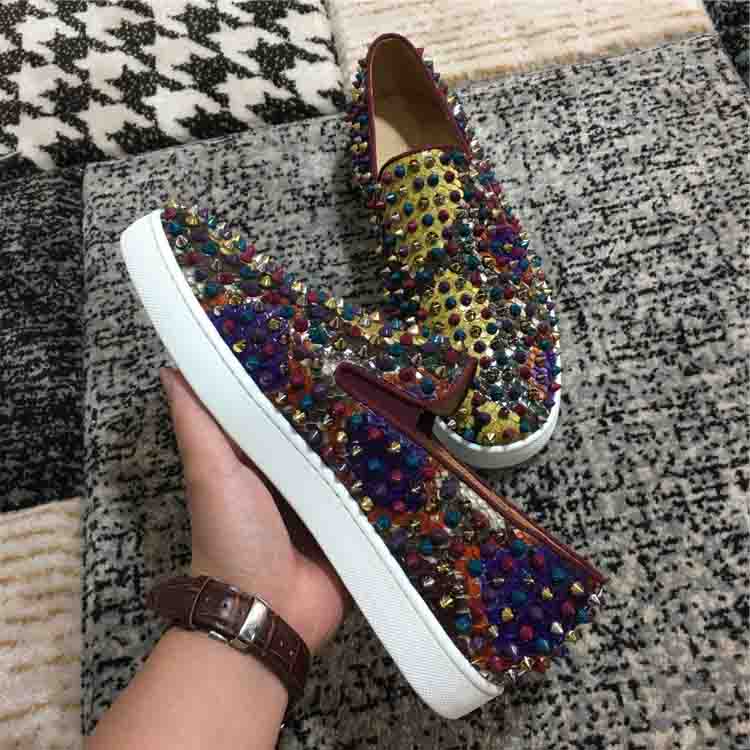 Mode Rouge Chaussures Soles clouté Mocassins Robe rouge Chaussures Bas Sneaker Party Luxe Chaussures de mariage en cuir véritable Spikes lacets b