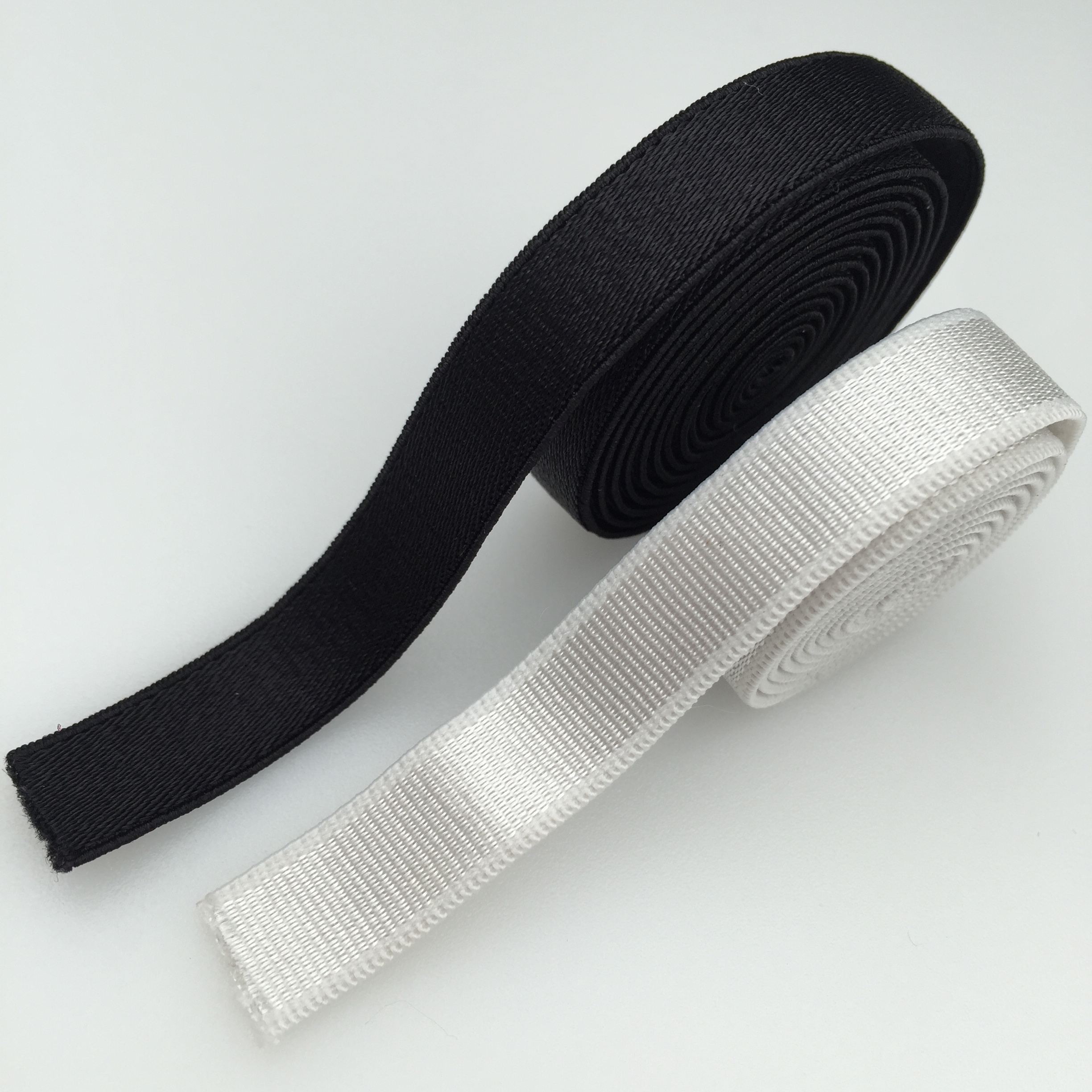 

Free shipping 10 yards / lot bra elastic strap white / black color