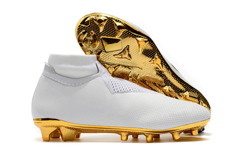 

2019 New Arrivaled White Gold Wholesale Soccer Cleats Ronaldo CR7 Original Soccer Shoes Phantom VSN Elite DF FG Football Boots, # 1