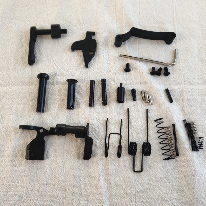 

223/5.56 Rifle Spare Kit Lower Pins Tools Springs Detents Strong