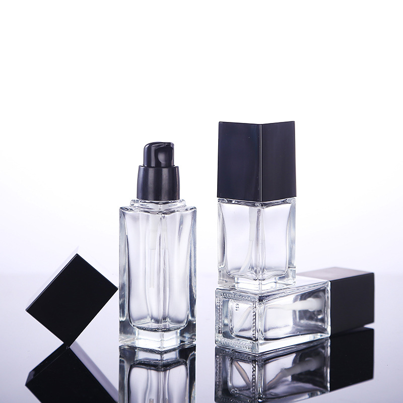

15 20 30 40ML Empty Clear Square Glass Emulsion Essence Bottle With Black Pump Head Cosmetic Containers For Lotion Cleanser Body Cream