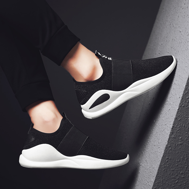 

Wholesale Triple s Black Running Shoes for Men Women black white mens womens Outdoor Sports Runner Walking Jogging Trainer Sneaker Shoes, Color 2