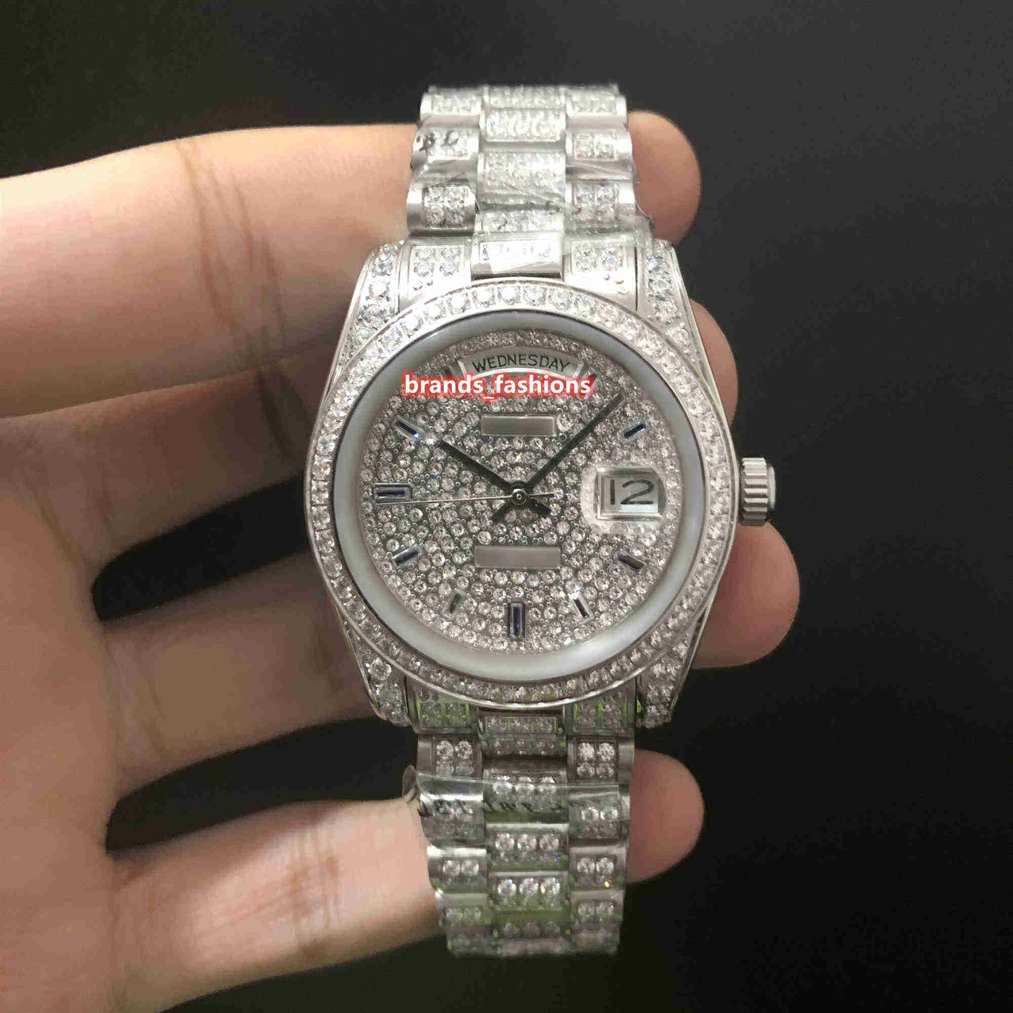 

Men's Ice Diamond Wristwatch Silver Stainless Steel Watch Diamond Bezel Diamond Strap Watch Automatic Mechanical Sports Watches