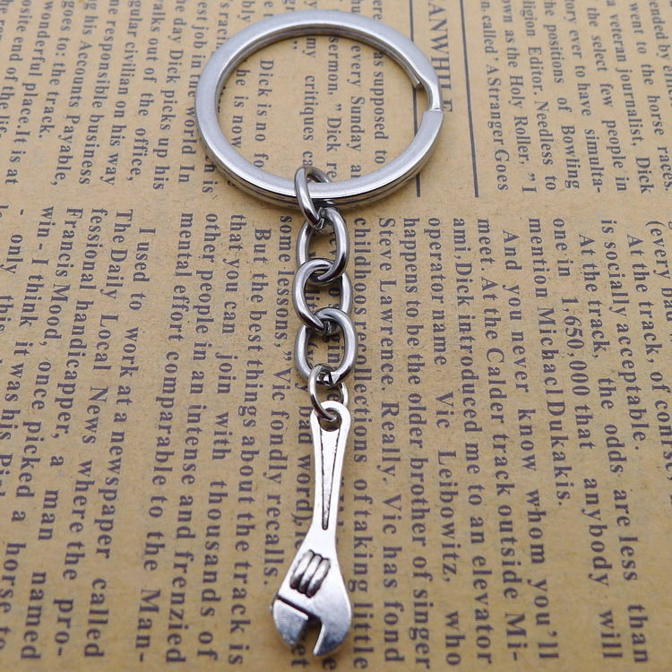 

Alloy Wrench Key Pendant Buckle Ancient Silver Ornaments Parts