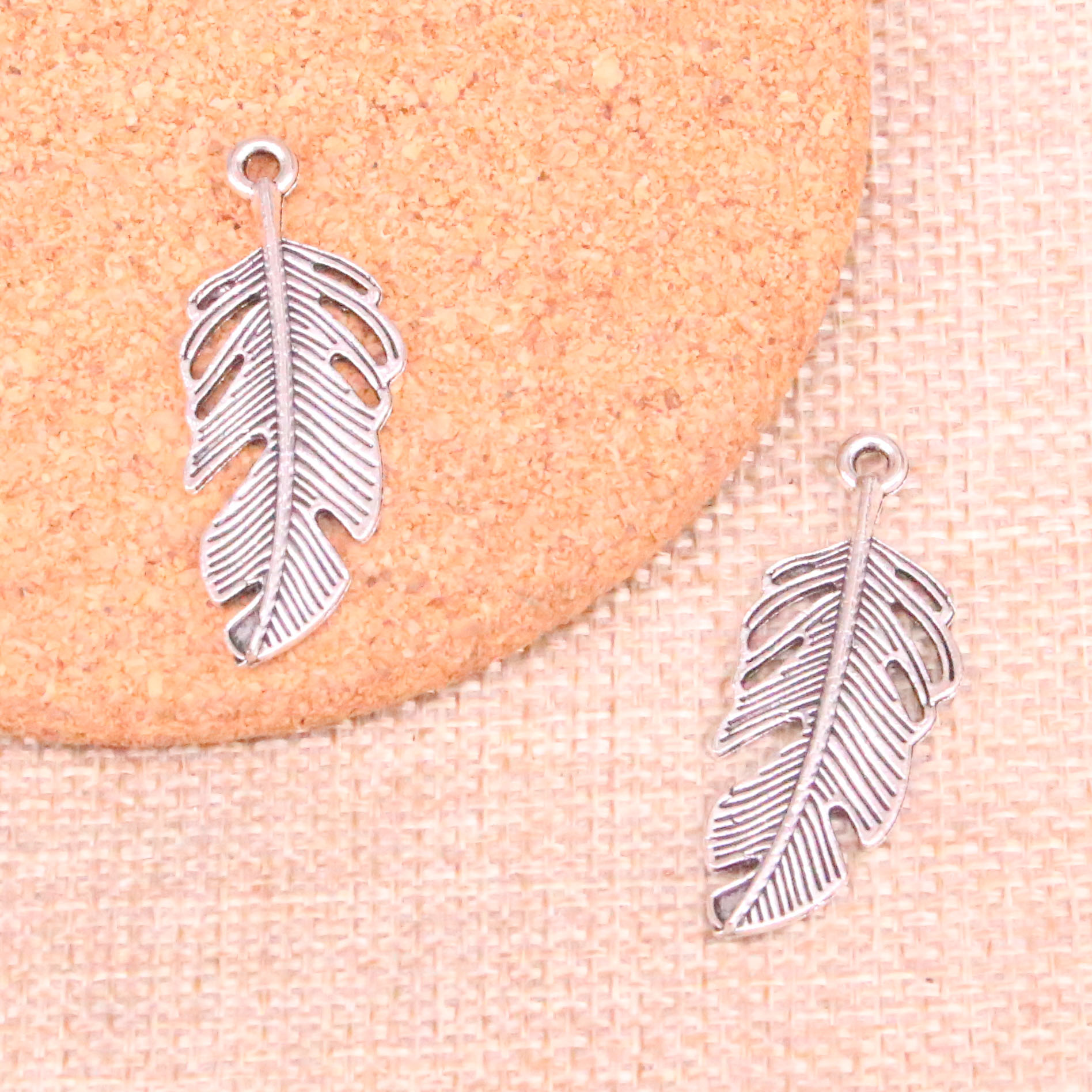 

46pcs Charms feather 40*16mm Antique Making pendant fit,Vintage Tibetan Silver,DIY Handmade Jewelry, Bronze;silver