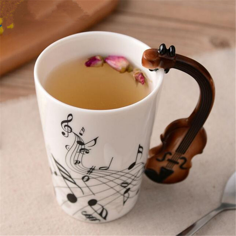 

Creative Music Violin Style Guitar Ceramic Mug Coffee Tea Milk Stave Cups with Handle Coffee Mug Novelty Gifts New Promotion