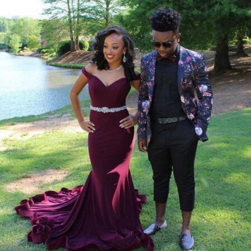 

Off The Shoulder Purple Mermaid Evening Dress Sheer Jewel Neck Beaded Sashes Mother Of The Bride Dresses Dubai Evening Dress, Black