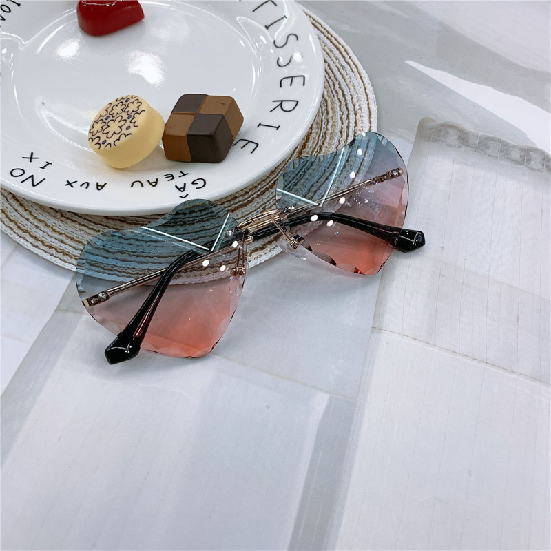 

KOTTDO 2020 Fashion Children Sunglasses Girl Metal Heart Frameless Boby Kids Sun Glasses Boy