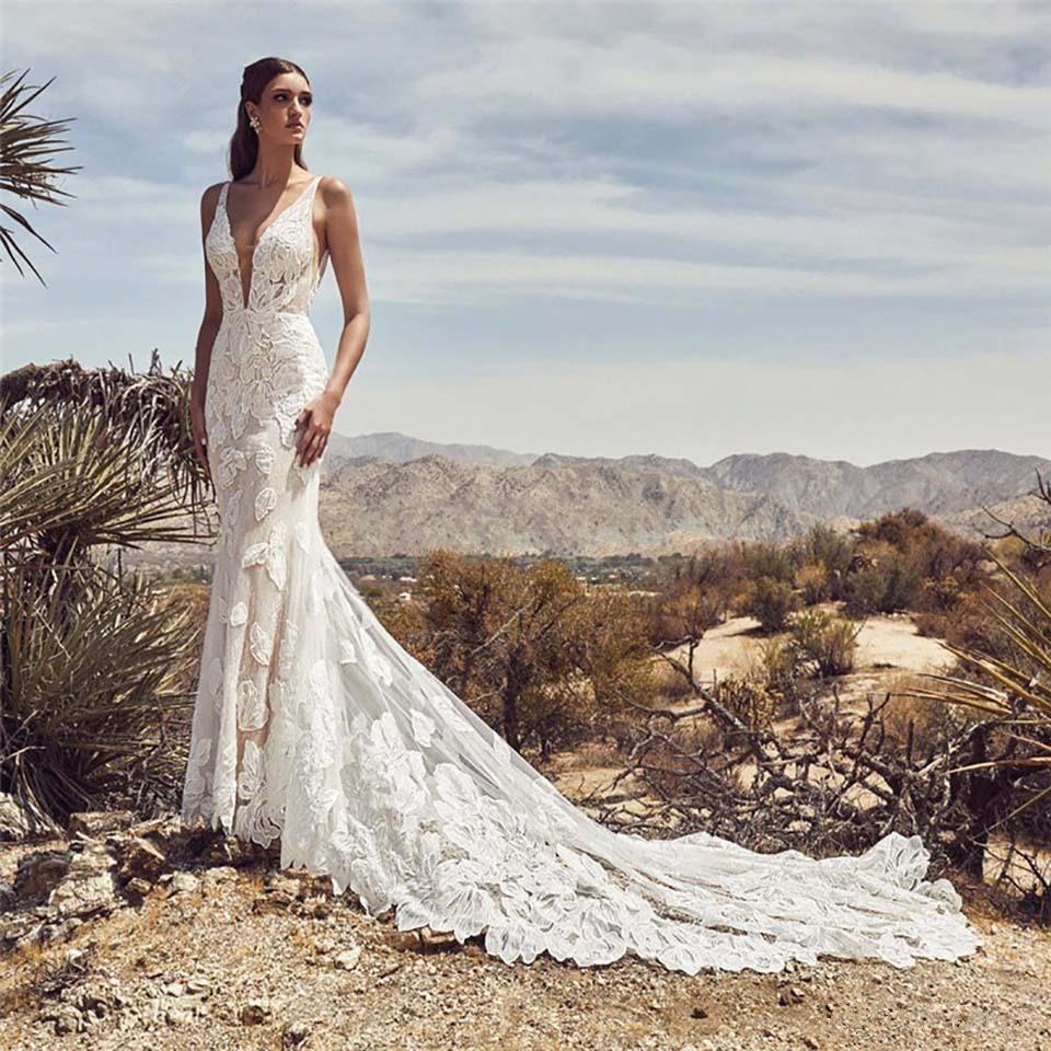 Sexy Boho Beach Country Wedding Dresses 2020 Mermaid Pluging V Neck Lace Bridal Gown Backless Court Train Robes De Mariee