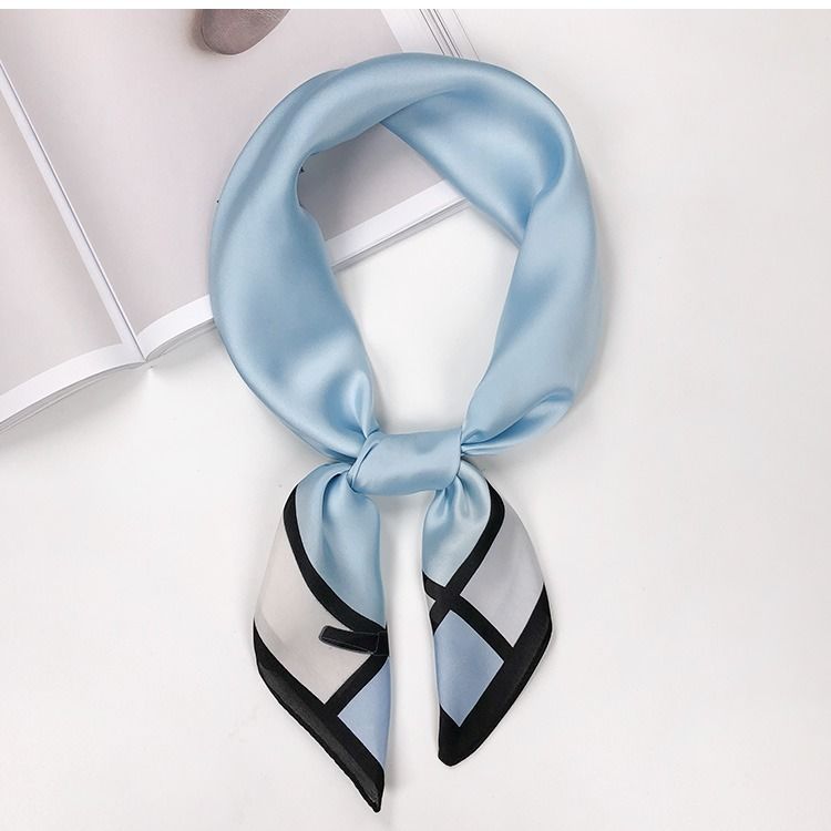 

Silk Scarf Women's Small Square Professional Decorative Neckerchief Casual Sunscreen Headscarf Retro All-match Chic Wrist Strap, White