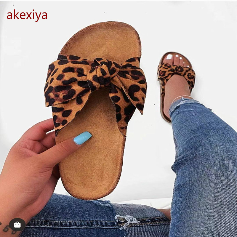 

AKEXIYA Bow Leopard Women Slipper Summer Open Toe Platform Slide Women Fashion Hollow Light Slip on Sandals Woman Shoes, Brown