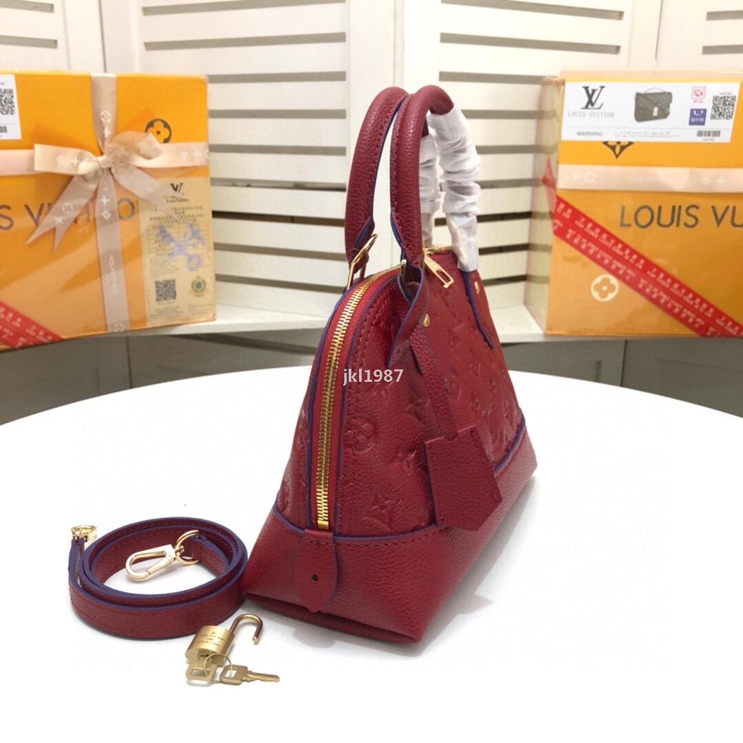 

luxury designer J331 Marmont Shoulder Bags Women Luxury Crsbdy Bag Hanbags Famous Designer Shoulder Bag High Quality Female Message Bag