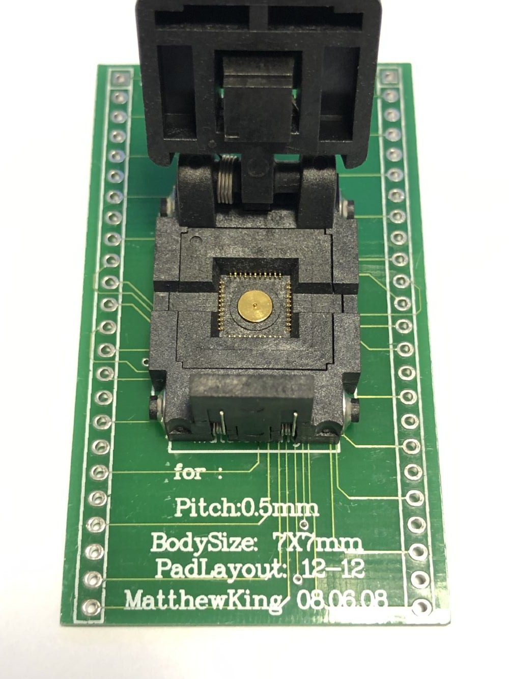 

QFN44 TO DIP Programmer Adapter Plastronics 44QN50S17070 QFN44P 0.5mm Pitch 7x7mm Burn In Socket
