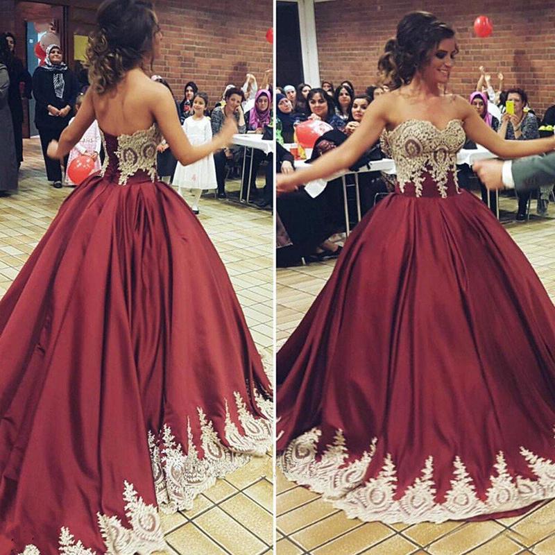 

Burgundy Gold Lace Appliques Quinceanera Dresses Ball Gown Sweetheart Satin Prom Debutante Sixteen 15 Sweet 16 Dresses vestidos de 15 anos, Chocolate