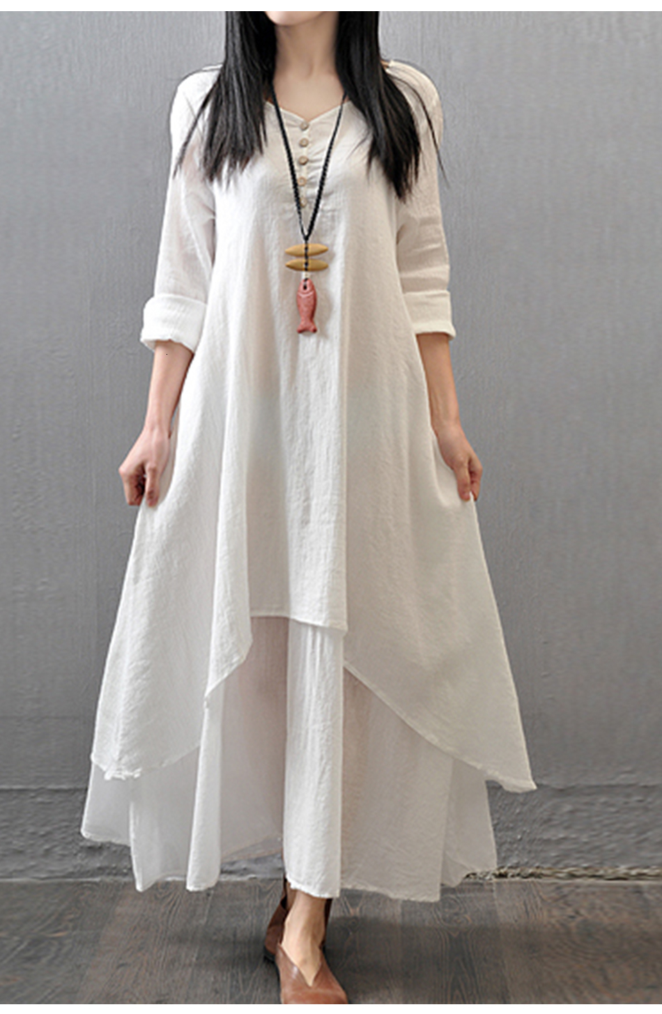 white loose dress
