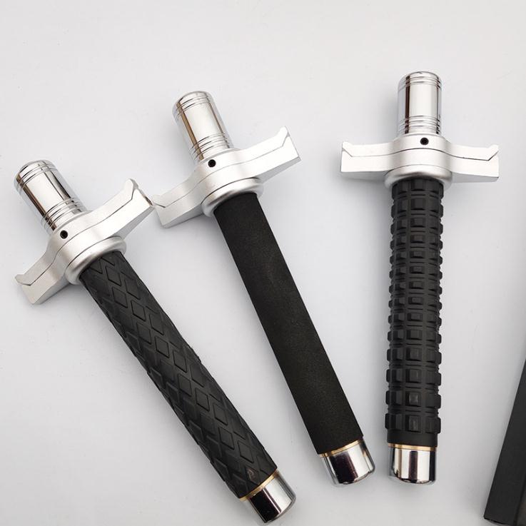 

The upgraded swinging stick blocking the knife is equipped with an aluminum alloy hand guard to protect itself