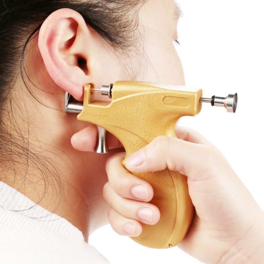 2020 Professional Ear Stud Earring Piercing Gun Tools Kit Body Piercing Gun Set CJ191116 From
