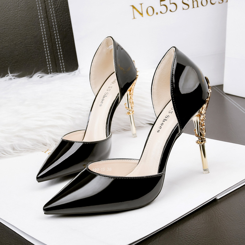 heels with metal flowers