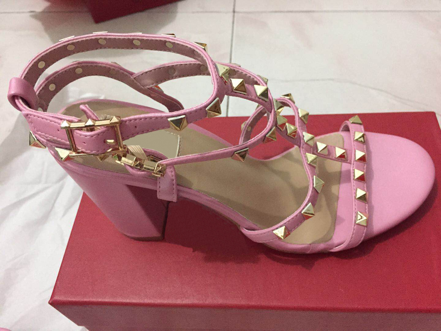 

women's high heels designer sandals style shoes European fashion luxury imported leather female has tag female slippers Rubber, Fuchsia