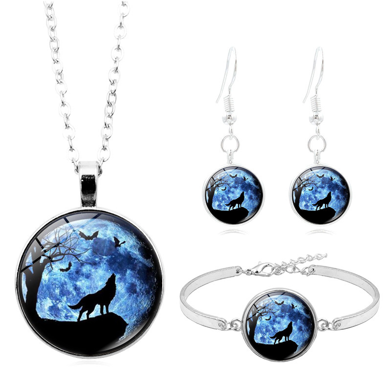 

Wolf Howling At The Moon Photo Cabochon Glass Jewelry Set Silver Fashion Necklace Bracelet Earring Jewelry Sets for Women Gifts, As pic