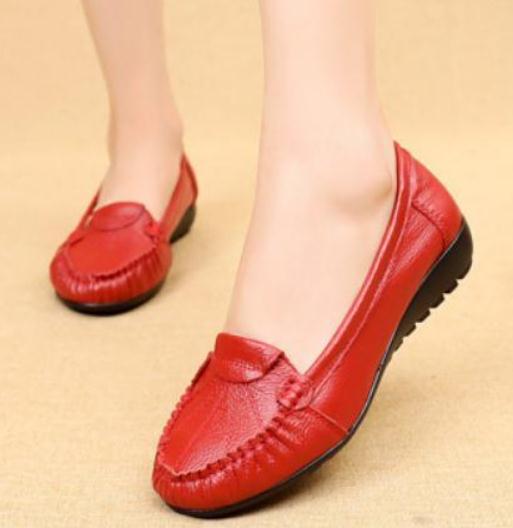

2019 Women's shoes in Spring and Autumn with New style flat bottom round head Non-slip soft bottom comfort mother shoes @QWER703, Black