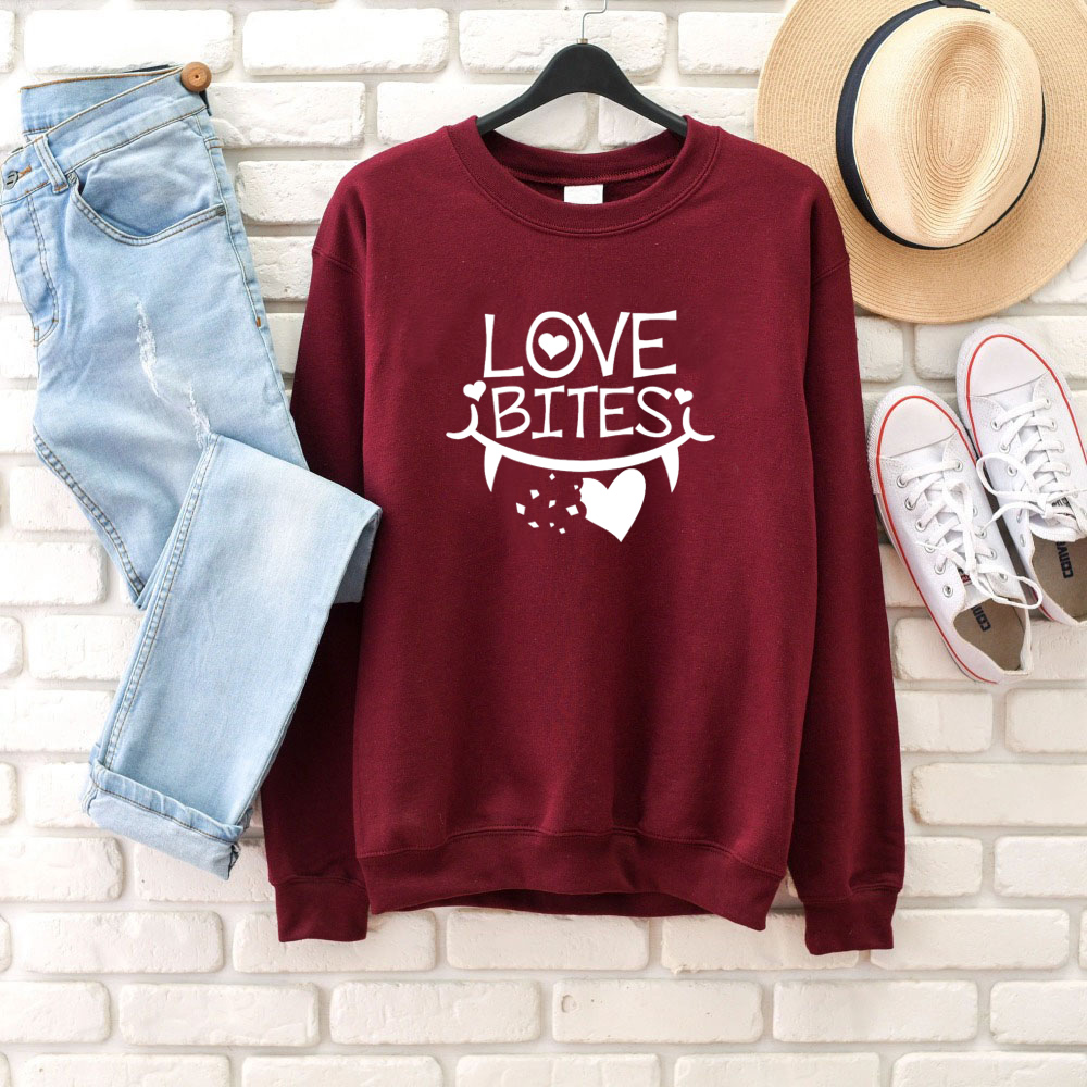 

love bites funny Valentine' Day vampire gothic hipster young women fashion cotton casual sweatshirt graphic cute lover art tops, Black-white txt