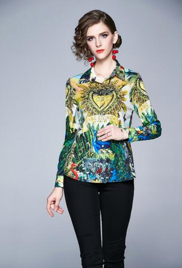 

Europe's new temperament print trendy wild lapel shirt, As the picture