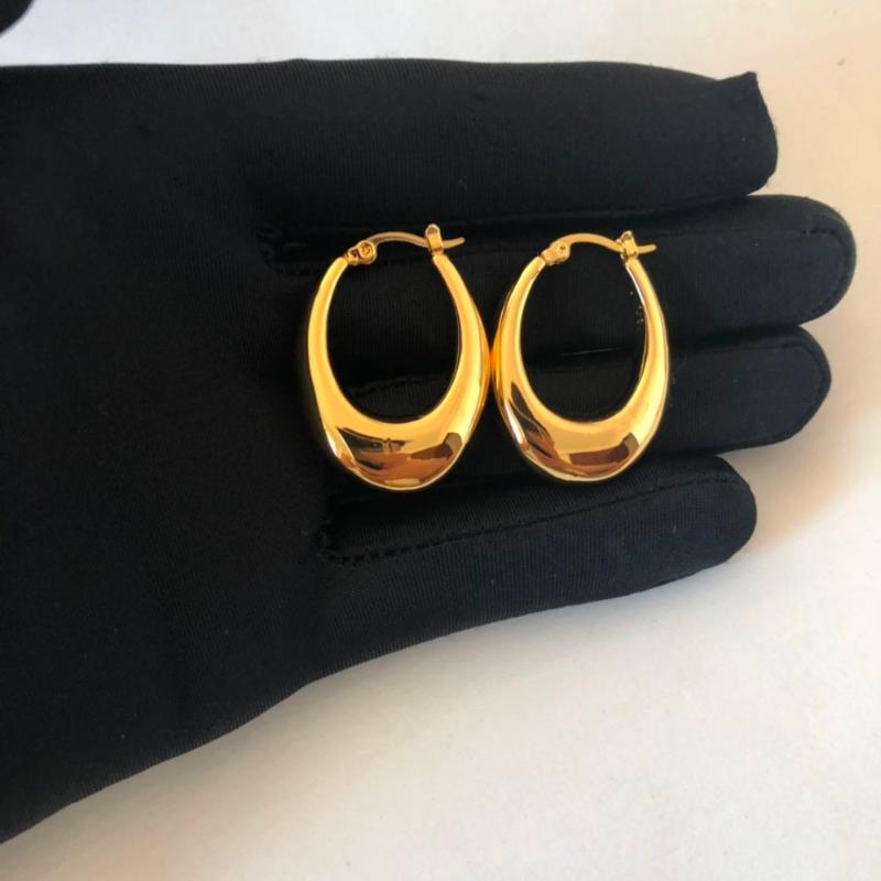 

Hoop & Huggie For More Real Pictures, Please Come To My Wahtsapp+ 008613001687841(china), INS: Finejewelry666.When You Receive The Goods, Pl