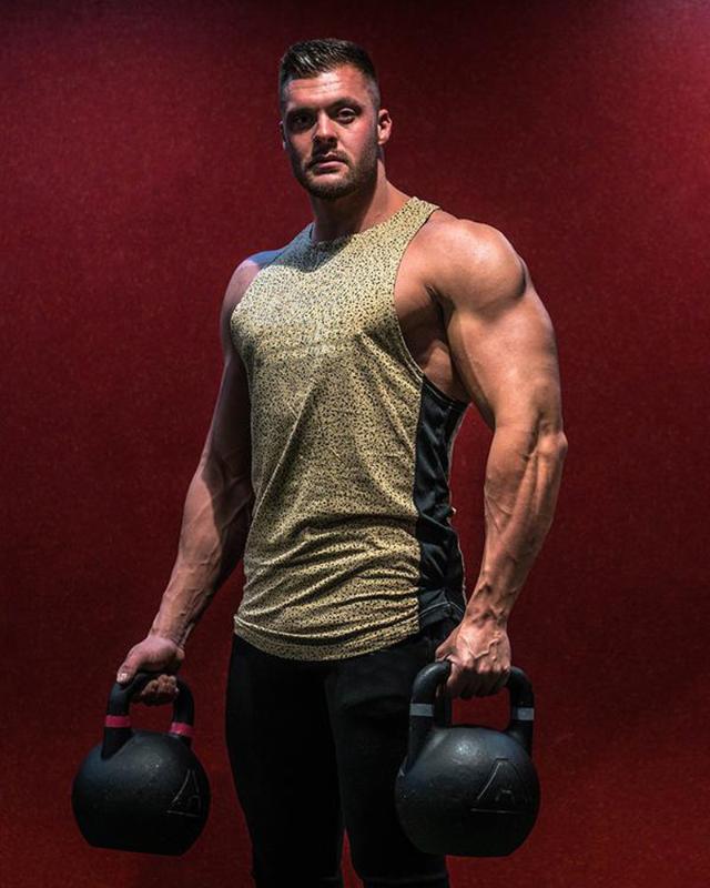 

2020 Men Fitness Singlet Sleeveless Shirt Cotton Muscle Guys Brand Undershirt for Boy Vest Gyms Clothing Bodybuilding Tank Tops, Picture color