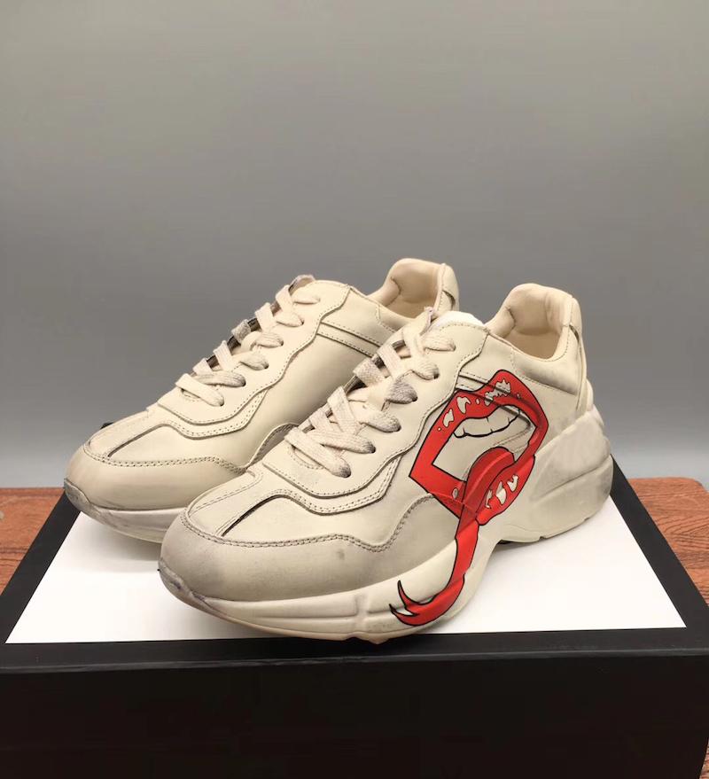 2020 femmes sneakers Rhyton Vintage formateur hommes designer chaussures en difficulté effet avec impression fraise vague bouche Tigre Web en cui