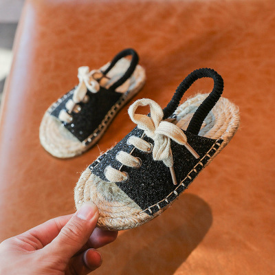 

Girls Sandals Kids Princess Shoes Glitter Fashion Children Shoes Baby Beach Black/white Barefoot