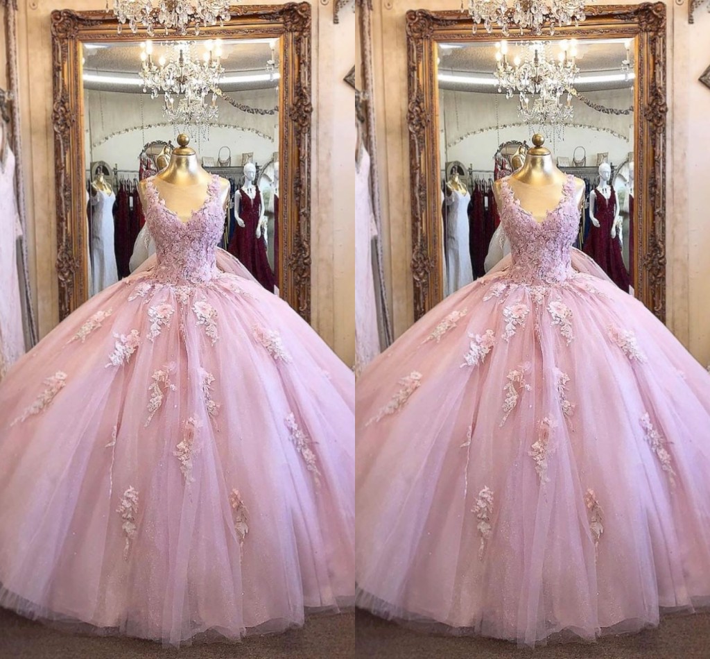 

Fashion Rose Pink V neck Quinceanera Prom Dresses Cheap Designer 3D Floral Flowers Tulle Applique Beaded Evening Sweet 15 Dress Long, Green