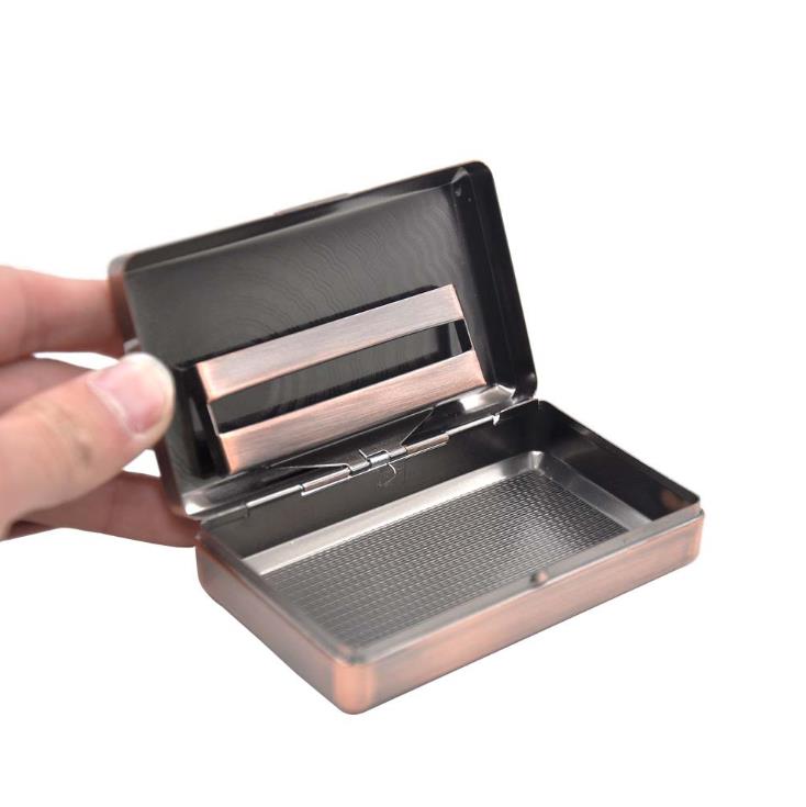 

Portable metal cigarette case metal cigarette case moisturizing box