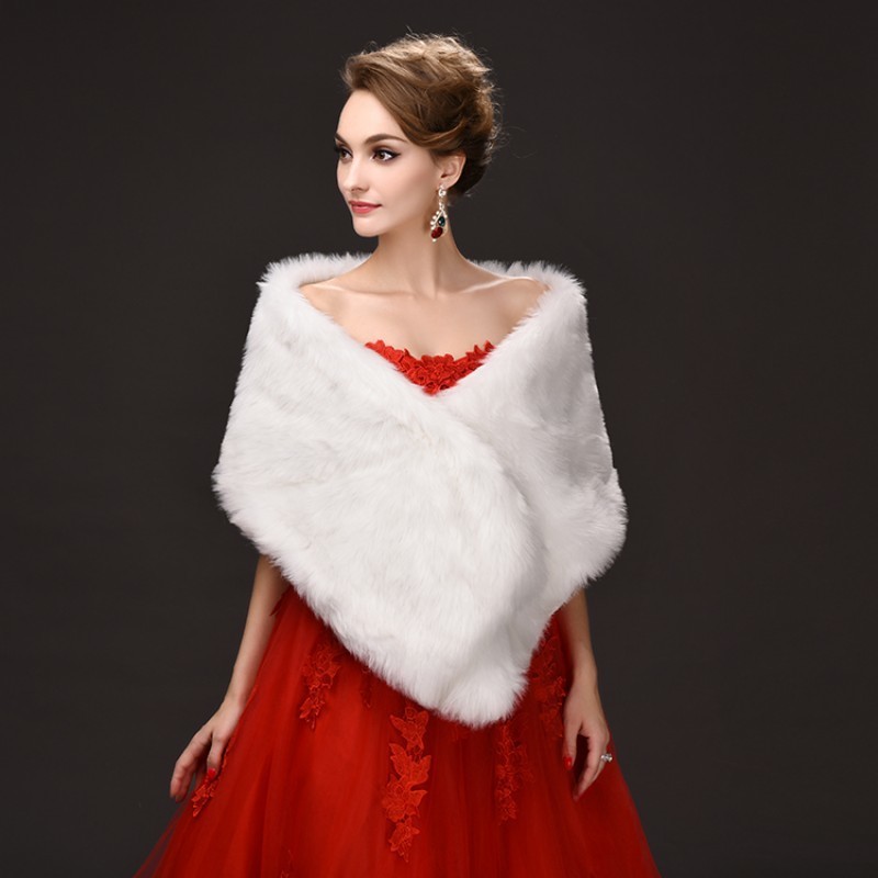 

England Style Elegant Lady Winter Banquet Party Fur Wraps Winter Warm White Shawl Bridal Faux Fur Wedding Cape Free Shipping