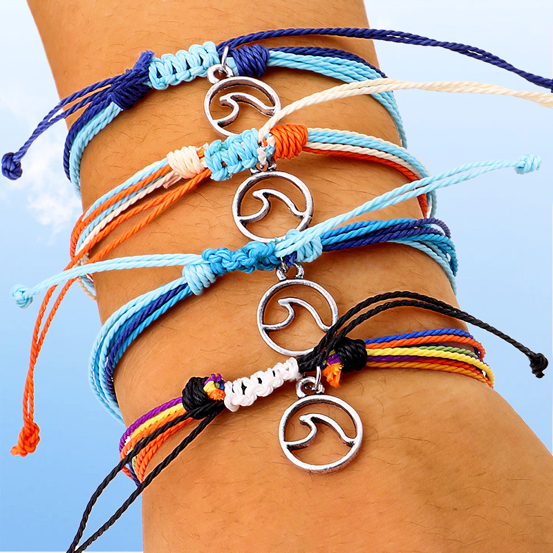 Bracelets tissés à cordes de cire Bracelet d'amitié tissé multicouche Charme de vague Bracelet tressé réglable pour femmes filles