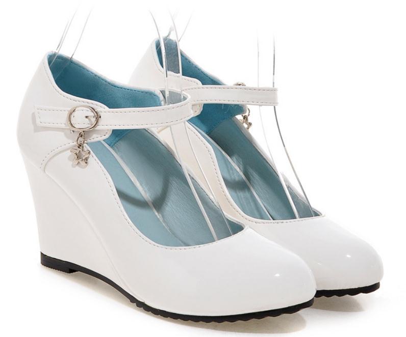

2019 Women's shoes in Spring and Autumn with New style Slope heel round head @98, White