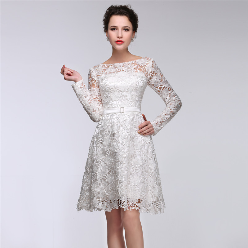 

Modern Knee Length Mother Dresses Crew Neckline Long Sleeves Lace Appliques Zipper Back with Sash Mother of Bride Formal Evening Gowns