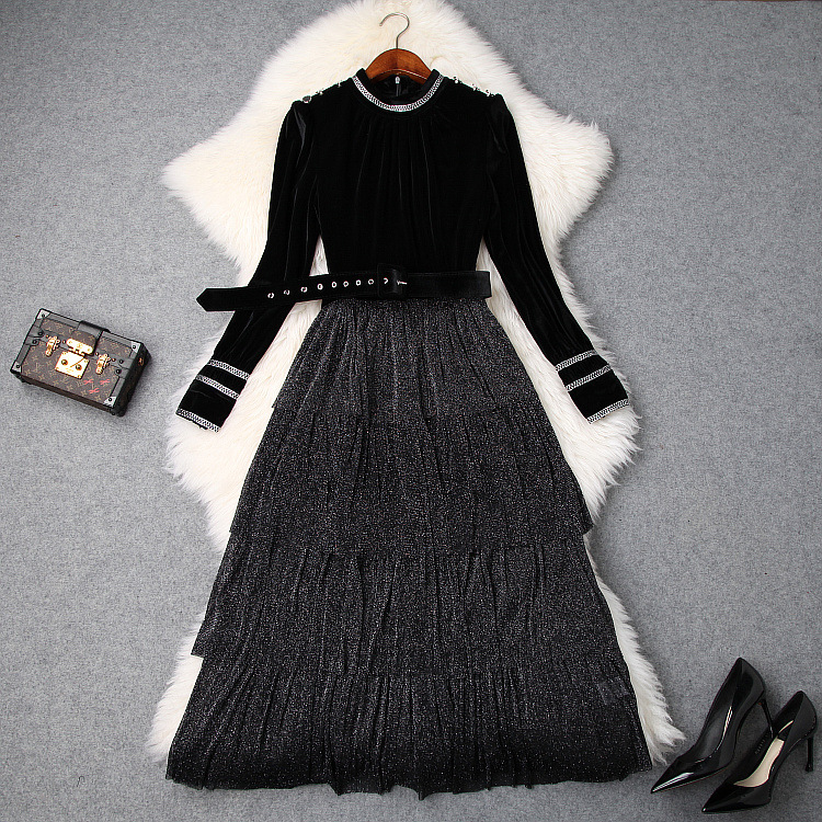 European and American women's clothing 2018 winter new style Long sleeved velvet spliced with bright screen yarn Fashion dress