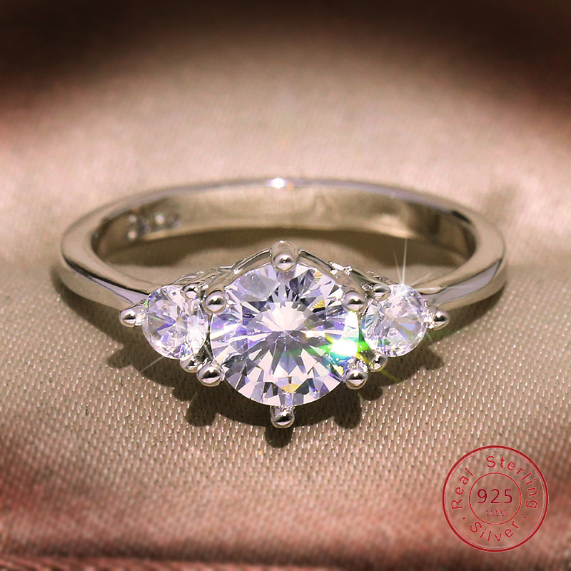 

Cluster Rings Classic 100% 925 Sterling Silver 3 CZ Diamant Wedding Engagement For Women Fine Jewelry Gift Bague Anillos Wholesale