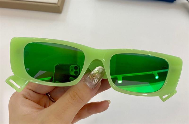 

0516 Green/Green Mirrored Sunglasses Square Frame occhiali da sole unisex Sunglasses Gafas de sol new with box